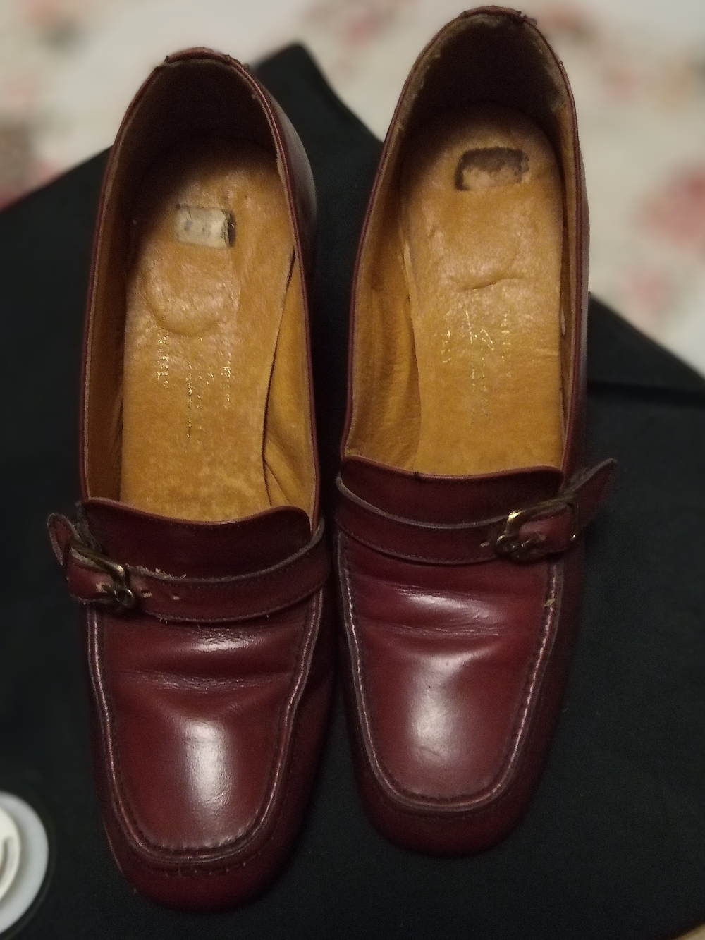 Etienne Aigner Burgundy Leather Heeled Loafers with Buckle Detail